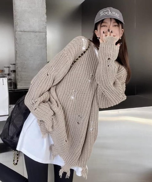 GEMEDA（ジェメダ）の「ダメージ加工ニットプルオーバー（ニット/セーター・レディース・ベージュ/ダークグレー・M）」の17枚目の写真
