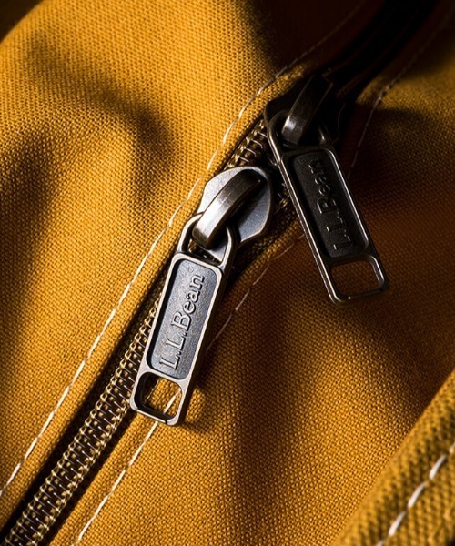 L.L.Bean（エルエルビーン）の「L.L.Bean / 別注 Deep Bottom Leather Handle Zip Tote M（トートバッグ・メンズ・ブラウン/ネイビー・ONE SIZE）」の8枚目の写真