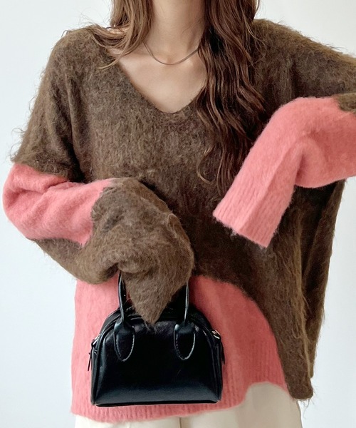 ABYS(アビス)の「まとまるバイカラー。配色ふわふわジャギーニットトップス(ニット/セーター・レディース・ブラウン/ブルー/グレー・FREE)」の1枚目の写真