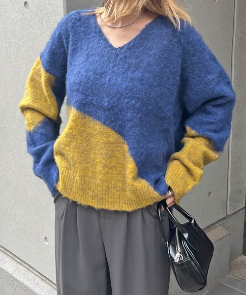 ABYS(アビス)の「まとまるバイカラー。配色ふわふわジャギーニットトップス(ニット/セーター・レディース・ブラウン/ブルー/グレー・FREE)」の13枚目の写真