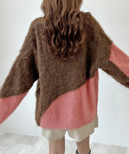 ABYS(アビス)の「まとまるバイカラー。配色ふわふわジャギーニットトップス(ニット/セーター・レディース・ブラウン/ブルー/グレー・FREE)」の22枚目の写真