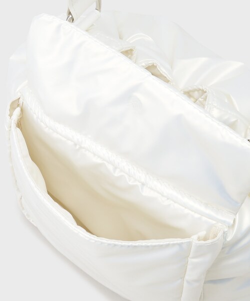 GALLEST(ギャレスト)の「パール調巾着(ハンドバッグ・レディース・シルバー/ゴールド・00)」の13枚目の写真