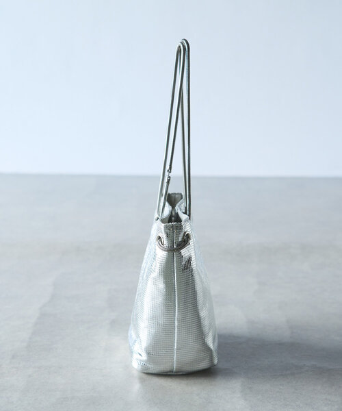 un dix cors(アンディコール)の「【cache cache(カシュカシュ)】スネークチェーンメタリックミニバッグ(トートバッグ・レディース・シルバー/ゴールド・FREE)」の17枚目の写真