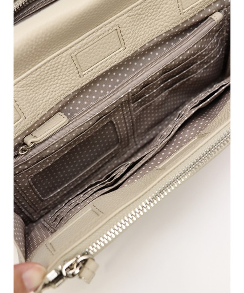 【本革】 収納力抜群！ ユニセックス ショルダーバッグ（ショルダーバッグ）｜relac（レーラック）