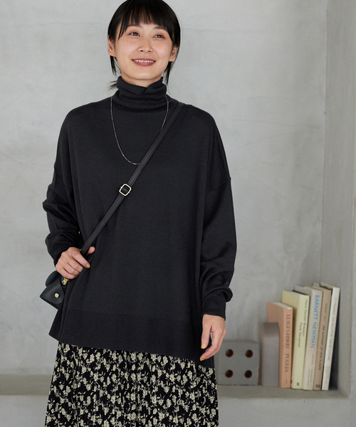 JOURNAL STANDARD relume（ジャーナルスタンダード　レリューム）の「《追加5》BiellaYarnワイドタートルネック（ニット/セーター・レディース・レッド/ライトグレー/ブルー/チャコールグレー/ベージュ・FREE）」の15枚目の写真