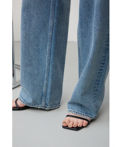 AZUL by moussy（アズールバイマウジー）の「AZUL DENIM ハイウエストワイドデニム（デニムパンツ・レディース・ライトブルー/ワンウォッシュ/ライトブラック/ブルー/オフホワイト・X-SMALL/SMALL/MEDIUM/LARGE）」の19枚目の写真