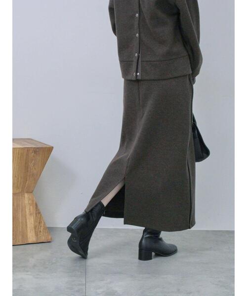 Samansa Mos2 blue(サマンサモスモスブルー)の「ウールライクパイピングスカート(スカート・レディース・ブラック/ブラウン/グレー・F)」の16枚目の写真