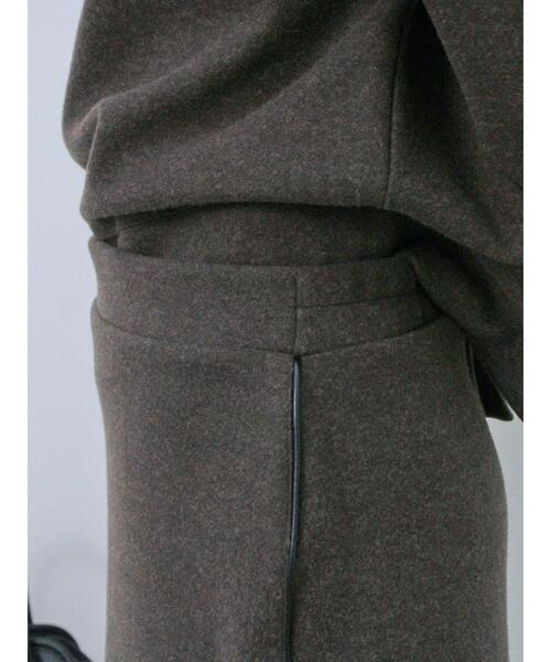 Samansa Mos2 blue(サマンサモスモスブルー)の「ウールライクパイピングスカート(スカート・レディース・ブラック/ブラウン/グレー・F)」の14枚目の写真