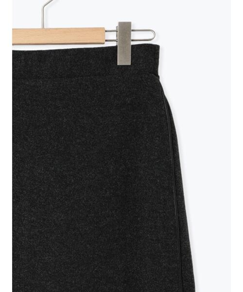 Samansa Mos2 blue(サマンサモスモスブルー)の「ウールライクパイピングスカート(スカート・レディース・ブラック/ブラウン/グレー・F)」の10枚目の写真