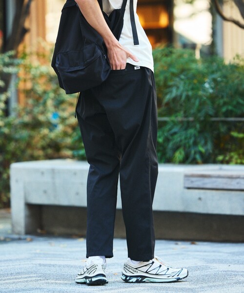 FREAK'S STORE(フリークスストア)の「限定展開 AiRide/エアライド ベーシックシルエット クライミングパンツ(その他パンツ・メンズ・チャコールグレー/ブラック/ネイビー/グレイッシュベージュ・LARGE/MEDIUM/SMALL)」の10枚目の写真