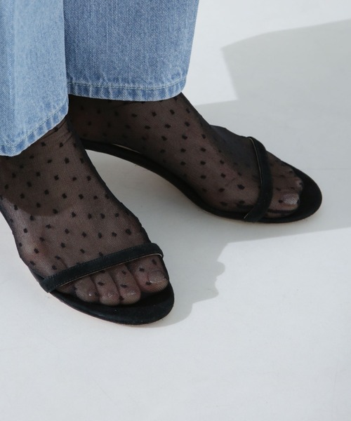 NANO universe（ナノユニバース）の「ドットチュールソックス（ソックス/靴下・レディース・ブラック/ホワイト・FREE）」の2枚目の写真