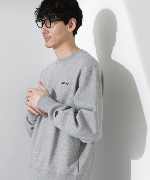 NANO universe（ナノユニバース）の「｢KELTY×NANO universe｣ミニロゴクルーネックスウェット（スウェット・メンズ・グレー/ブラック・L/M/S）」の10枚目の写真