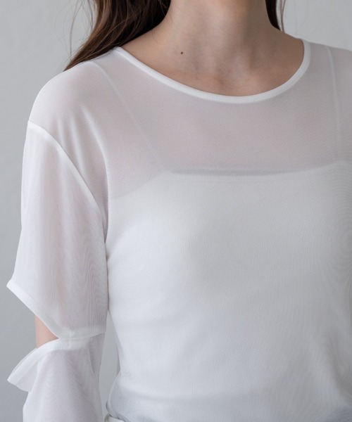 raffime(ラフィミー)の「【Raffime】スリット入りシアートップス(Tシャツ/カットソー・レディース・ブラック/ライトイエロー/オフホワイト・フリー)」の18枚目の写真