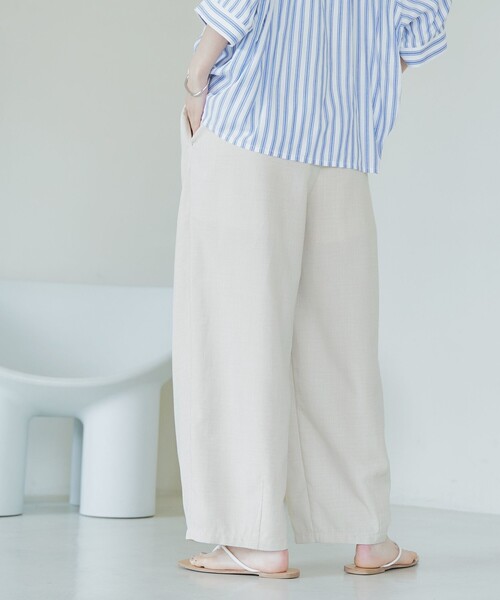 coen（コーエン）の「リネンタッチ ポリエステル イージー カーブパンツ（スラックス・レディース・ナチュラル/ブラック/ベージュ・M/L）」の9枚目の写真