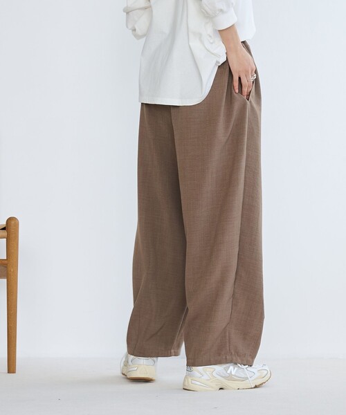 coen（コーエン）の「リネンタッチ ポリエステル イージー カーブパンツ（スラックス・レディース・ナチュラル/ブラック/ベージュ・M/L）」の15枚目の写真