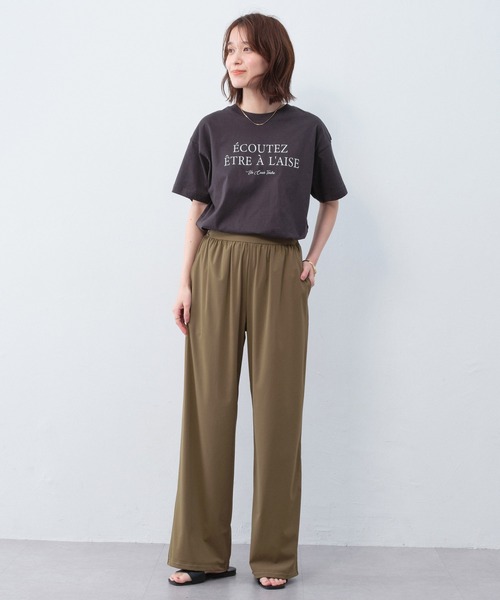 Viola e Viola(ヴィオラエヴィオラ)の「≪接触冷感/ストレッチ≫さらテロ楽ちんストレートパンツ(レギュラー丈)(その他パンツ・レディース・ダークブルー/ネイビー/ブラック/カーキ・3L/LL/L/M/4L/5L)」の10枚目の写真