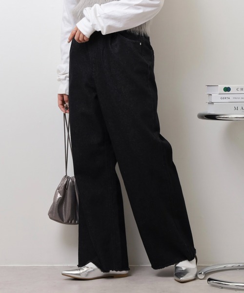 hunch（ハンチ）の「hunch ウエストホックデニム2WAYワイドパンツ（デニムパンツ・レディース・ブラック・FREE）」の2枚目の写真