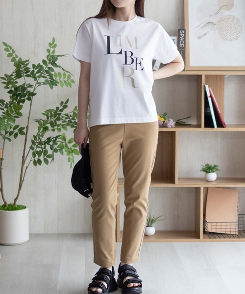 HusHusH（ハッシュアッシュ）の「HusHusH ロゴプリントTシャツ（Tシャツ/カットソー・レディース・オフホワイト/チャコールグレー/ベージュ・M/L）」の4枚目の写真