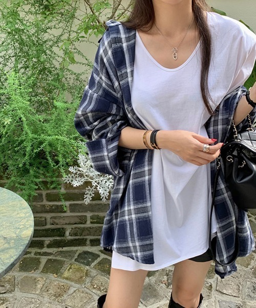 on:nue(オンニュ)の「【on:nue】バックオープンルーズチェックシャツ(シャツ/ブラウス・レディース・ブラック/ブルー・FREE)」の12枚目の写真