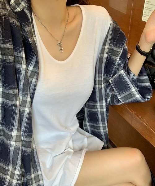 on:nue(オンニュ)の「【on:nue】バックオープンルーズチェックシャツ(シャツ/ブラウス・レディース・ブラック/ブルー・FREE)」の6枚目の写真