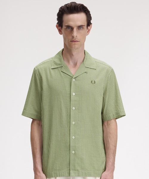 FRED PERRY(フレッドペリー)の「Micro Gingham Seersucker Shirt/マイクロギンガムシアサッカーシャツ(シャツ/ブラウス・メンズ・サックスブルー/ライトオリーブ・L/M/S)」の8枚目の写真
