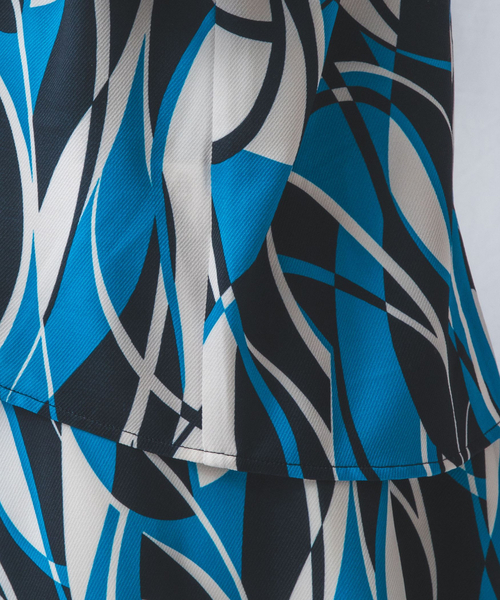 セール】【NARACAMICIE】【セットアップ対応】ウェーブ幾何プリント七