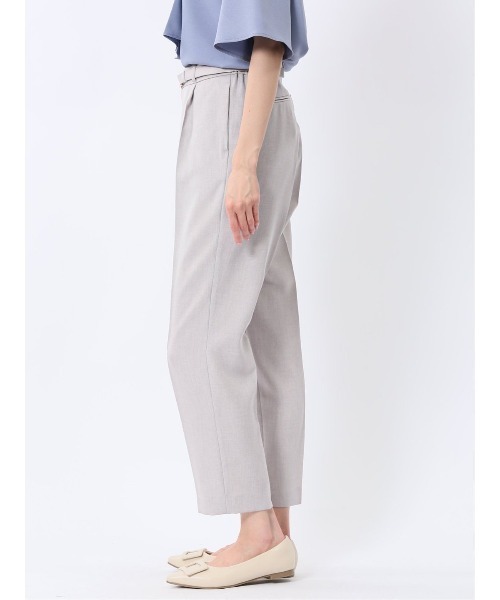 m.f.editorial(エムエフエディトリアル)の「【ストレッチ ウォッシャブル】m.f.エディトリアルレディース テーパードパンツ グレー(セットアップ可能)(スーツジャケット・レディース・ライトグレー・S/MEDIUM/LARGE/X-LARGE)」の9枚目の写真