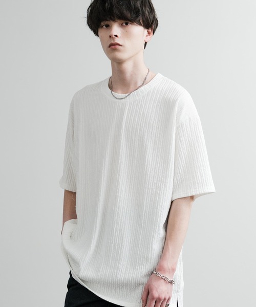 Rocky Monroe(ロッキーモンロー)の「ドレープ ストレッチジャガードクルーネックスリットTシャツ(Tシャツ/カットソー・メンズ・ホワイト/ブラック/ブルー・M/XL/L)」の1枚目の写真