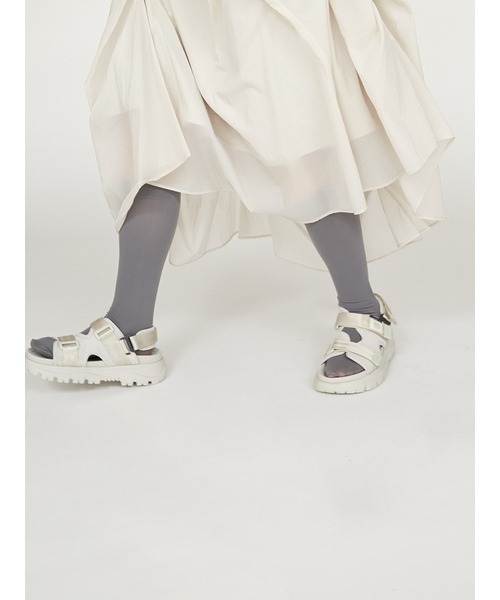 emmi（エミ）の「セミシアーハイソックス（ソックス/靴下・レディース・グレー/ブラック/アイボリー・FREE）」の4枚目の写真