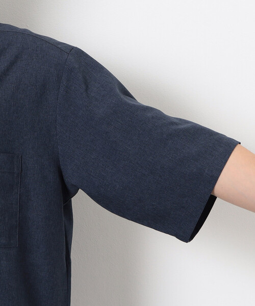 COMME CA ISM（コムサイズム）の「【セットアップ対応】ライトウエイト ポリエステル ブロッキング オープンカラー シャツ（シャツ/ブラウス・メンズ・ネイビー/ベージュ/ブラック/カーキ・MEDIUM/LARGE/X-LARGE）」の6枚目の写真