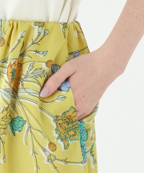 manipuri（マニプリ）の「【別注】manipuri for Ballsey Collage Bloom アシンメトリータックスカート（スカート・レディース・イエロー系その他/ホワイト系その他・36/34）」の9枚目の写真