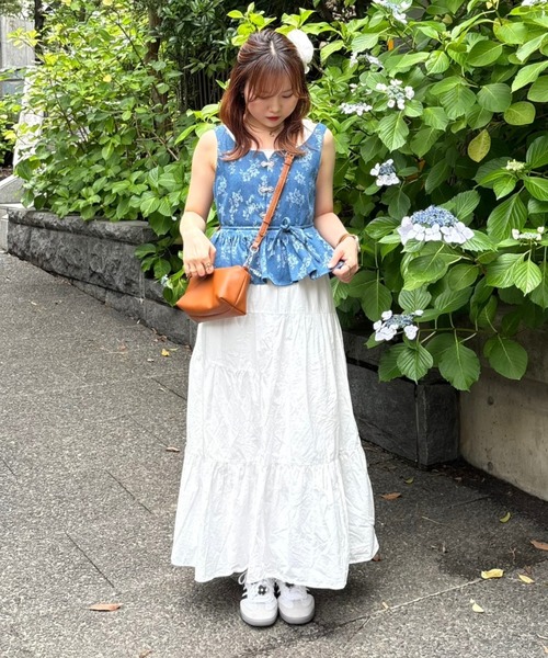 flower jacquard denim bustier／花柄ジャガードデニムビスチェ