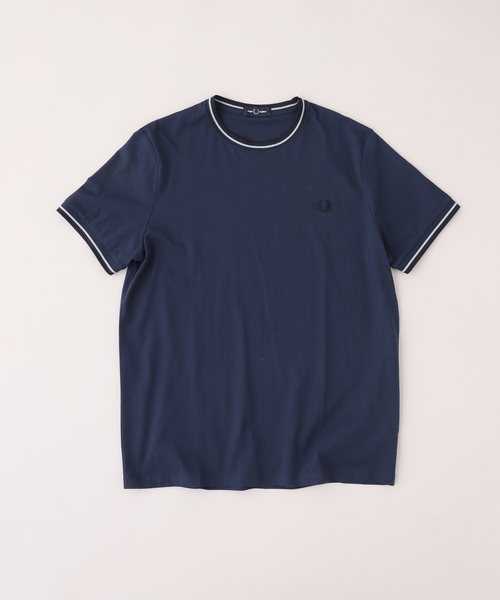 FRED PERRY(フレッドペリー)の「FRED PERRY(フレッドペリー) TWIN TIPPED Tシャツ M1588(Tシャツ/カットソー・メンズ・チャコールグレー/ブラック/ホワイト/ネイビー/ダークブルー・MEDIUM/LARGE/X-LARGE)」の5枚目の写真