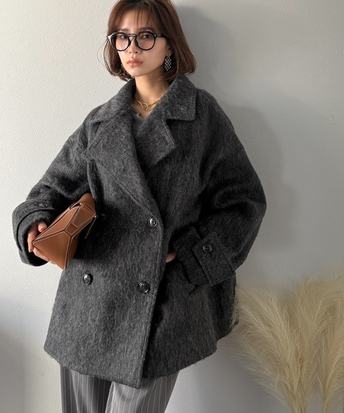 Classical Evon(クラシカルエヴォン)の「【Classical Evon】気品に溢れ、温もり満たす。シャギーピーコート(ミドル丈)(ピーコート・レディース・イエロー/チャコール/ブラック・X-LARGE/LARGE/SMALL/MEDIUM)」の4枚目の写真