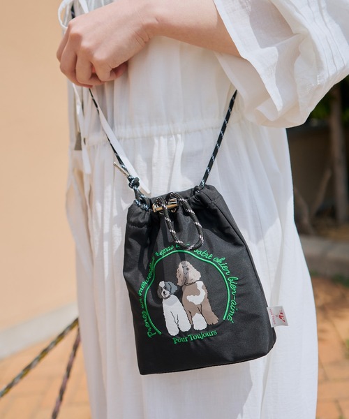 ROPE' PICNIC(ロペピクニック)の「【DOG】【comif(コミフ)×ROPE' PICNIC】刺繍お散歩ショルダーバッグ(ショルダーバッグ・レディース・ブラック/ピンク系その他2・FREE)」の2枚目の写真