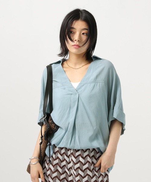 BAYFLOW（ベイフロー）の「[ひんやりとした肌触り]シアースキッパーシャツ（シャツ/ブラウス・レディース・チャコール/ライトグレー/ライトブルー・FREE）」の11枚目の写真