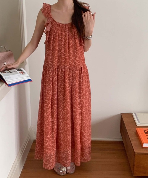 ELLIE 完売 ノースリーブ フリル ワンピース