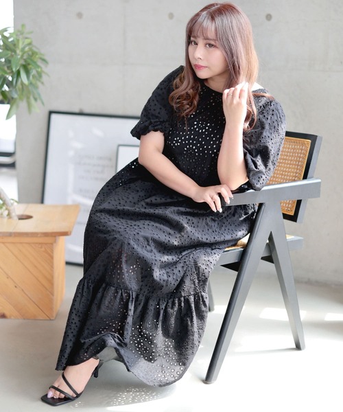 Ruwan yu(ルワンユー)の「バルーンスリーブレースワンピース【大きいサイズ対応】(ワンピース・レディース・オフホワイト/ブルー/ブラック・L/LL/3L/4L)」の11枚目の写真