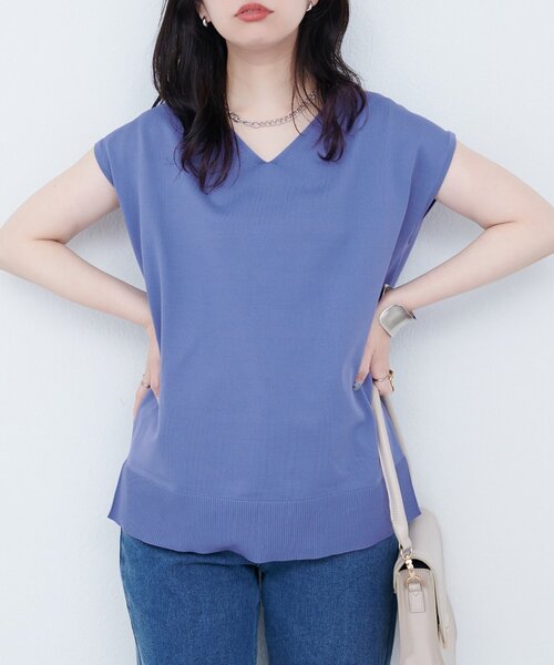 natural couture（ナチュラルクチュール）の「セットアップ対応　Vネックシンプルニット（ニット/セーター・レディース・ライトベージュ/ブルー/パープル/ブラック・FREE）」の17枚目の写真