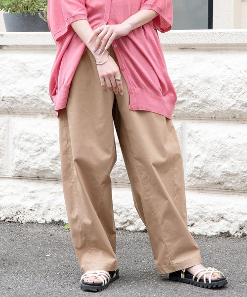 n'OrLABEL（ノアールレーベル）の「【機能素材】『イージーバックタックパンツ』（その他パンツ・レディース・ブルーグリーン/ベージュ/ブラック・2/1）」の2枚目の写真