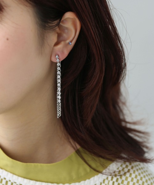 【JOLI様】Constella チェーンピアス JOLI様】Constella チェーンピアス - メルカリ