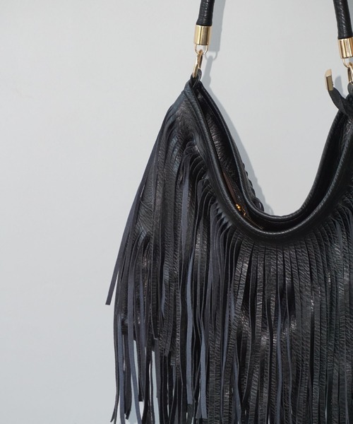 ブラックレザーハンドバッグ フリンジ付き レザーライク フリンジショルダーバッグ cha25a002-ファッション通販