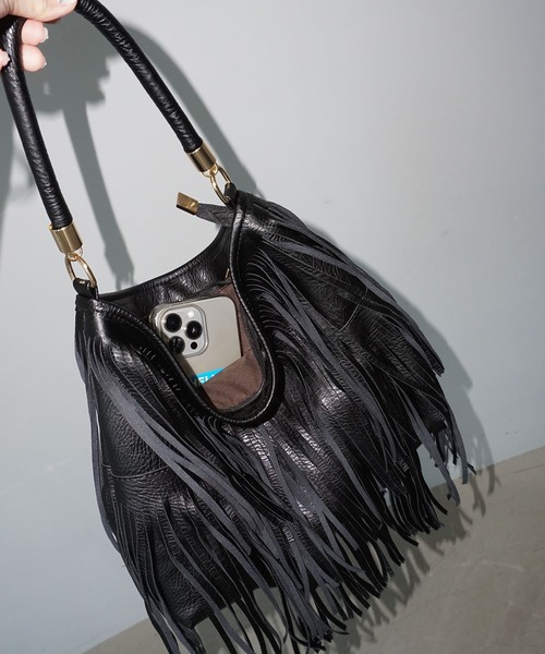 レザーライク フリンジショルダーバッグ cha25a002-ファッション