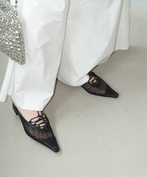 chuclla（チュクラ）の「メッシュレースアップ ポインテッドミュール chs25s010（その他シューズ・レディース・ホワイト/ブラック・39/38/37/36）」の3枚目の写真