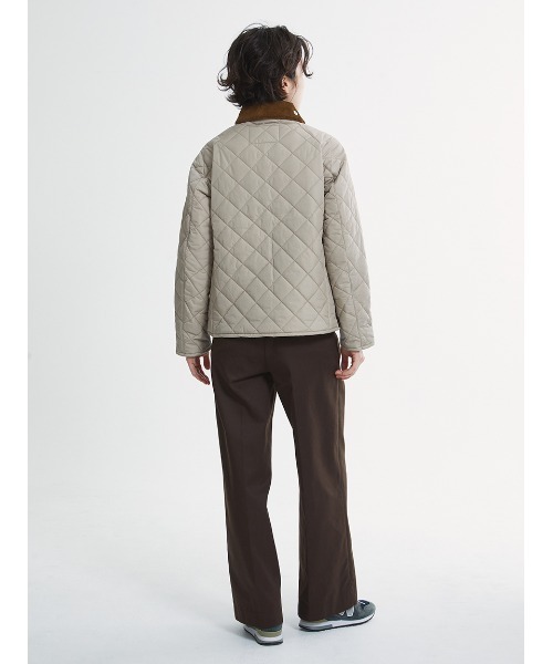 Barbour(バブアー)の「【COALVILLE / コールヴィル】キルティング ショート ジャケット"Japan Exclusive"(レディース)(その他アウター・レディース・ブラック/ベージュ・SMALL/MEDIUM)」の5枚目の写真