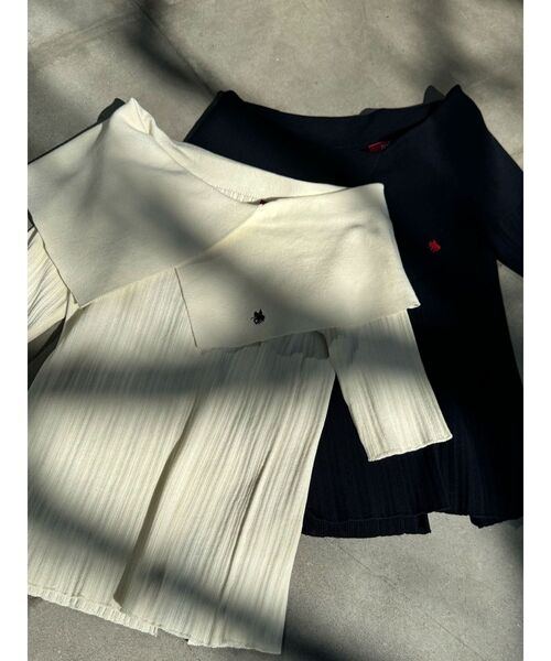 LAGUNAMOON(ラグナムーン)の「【POLO BCSコラボ】アシメカラーネックリブニットプルオーバー(ニット/セーター・レディース・ベージュ/アイボリー/ネイビー・FREE)」の15枚目の写真