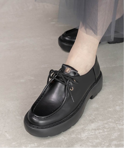 RANDA（ランダ）の「モノグラムレースアップローファー（ローファー・レディース・ブラック/ダークブラウン・S/M/L/LL）」の13枚目の写真