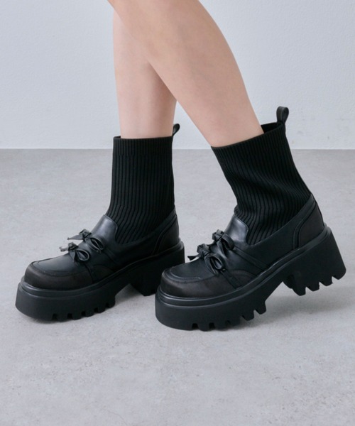 OLIVE des OLIVE（オリーブデオリーブ）の「リブニットダブルリボンローファー（ブーツ・レディース・ブラック/ブラウン・SMALL/LARGE/MEDIUM）」の8枚目の写真