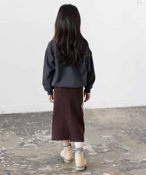 JAM & LINK(ジャムアンドリンク)の「〈キャスパー〉裏毛トレーナー(スウェット・キッズ・チャコールグレー/クリーム・100/110/120/130/140/150/160)」の12枚目の写真