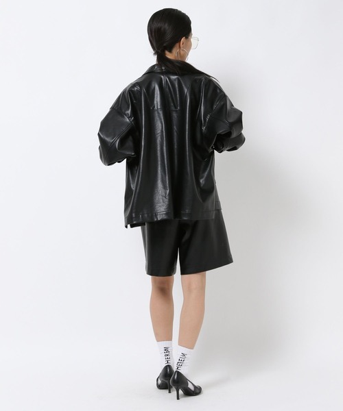 HEREIAM（ヘレイアム）の「【HEREIAM】選べる2素材！レザーカバーオール（その他アウター・レディース・ブラック/キャメル・FREE）」の5枚目の写真